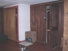 The entrance to sm's room, to the right of the litter box box